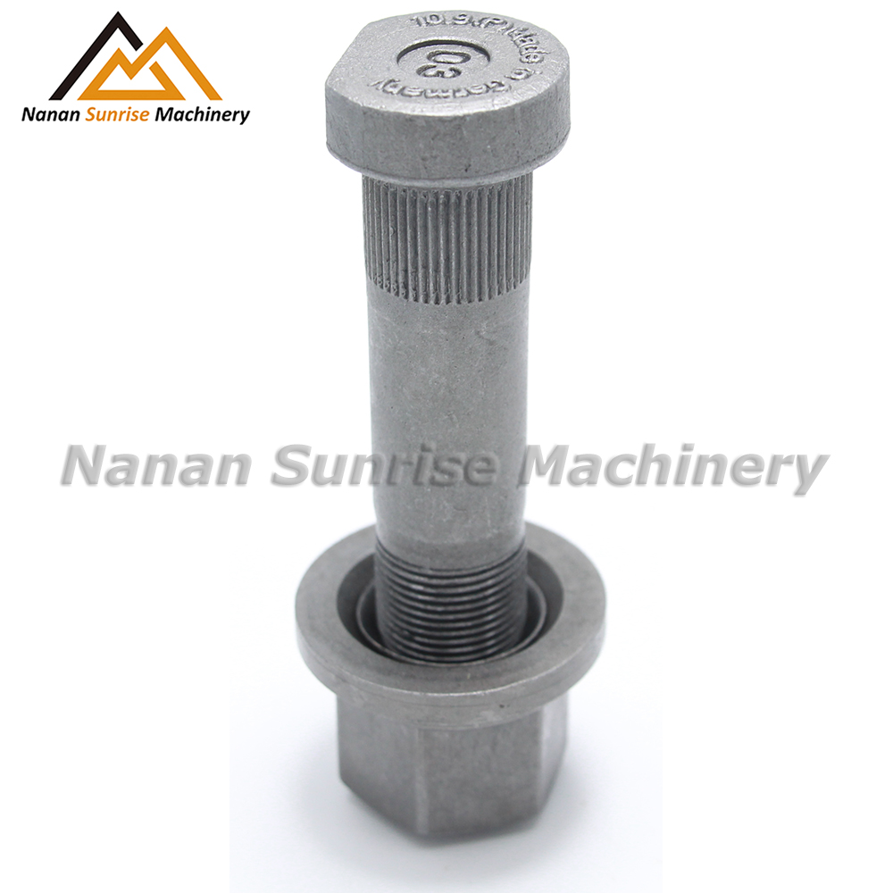 IVECO WHEEL BOLT (5).jpg